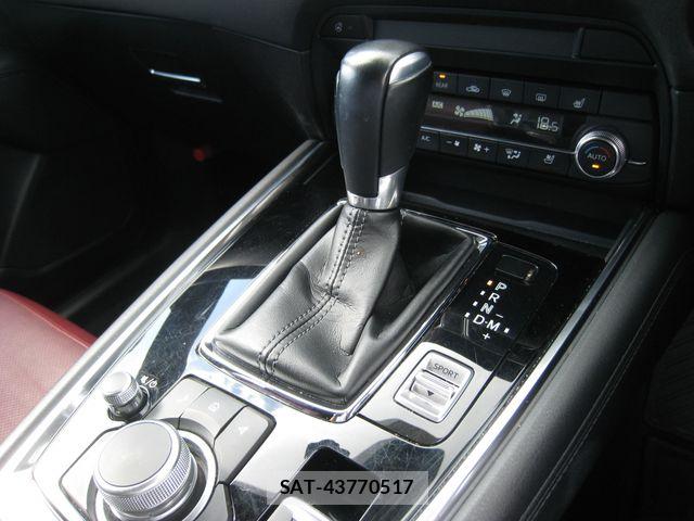Mazda CX-8 2022-02 8365420-6
