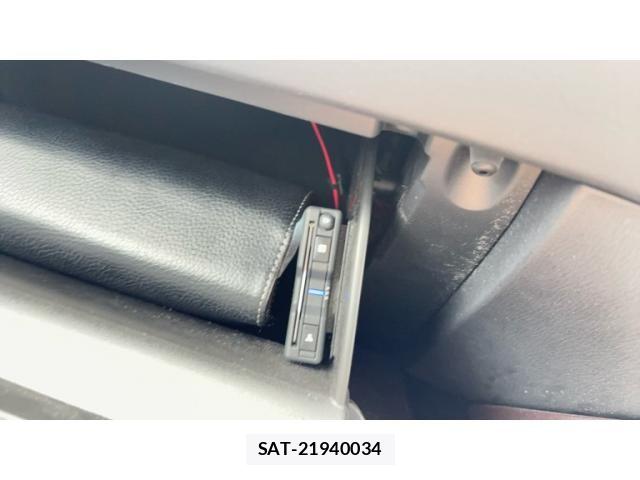 Mazda CX-8 2020-09 8411915-22