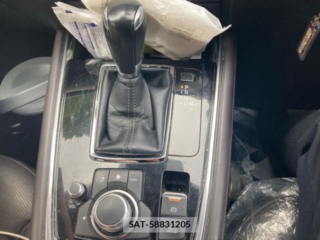 Mazda CX-8 2019-09 8411918-24