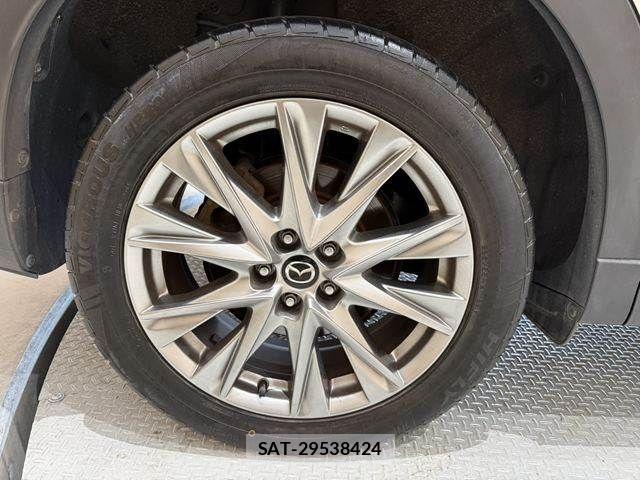 Mazda CX-8 2018-04 8411919-16