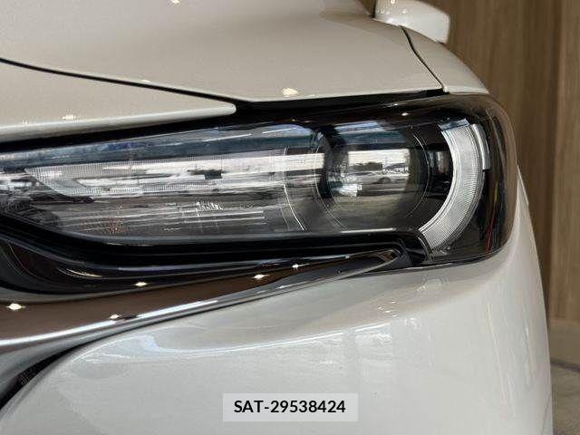 Mazda CX-8 2018-04 8411919-24