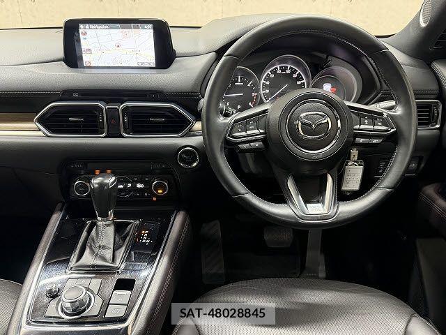 Mazda CX-8 2018-06 8411917-1