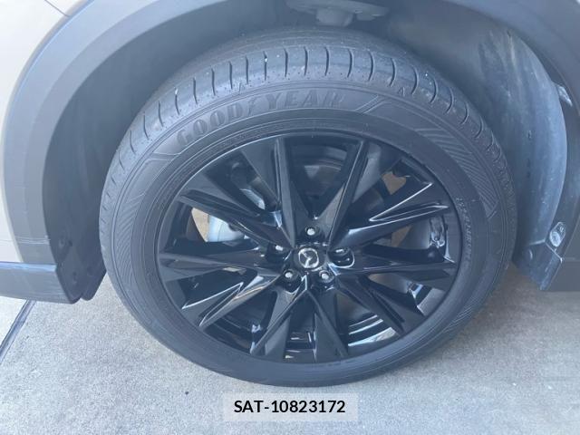 Mazda CX-8 2023-09 8411916-9