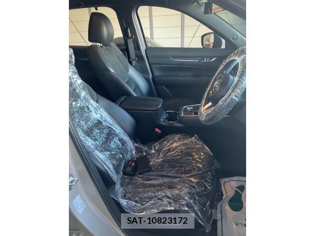 Mazda CX-8 2023-09 8411916-11