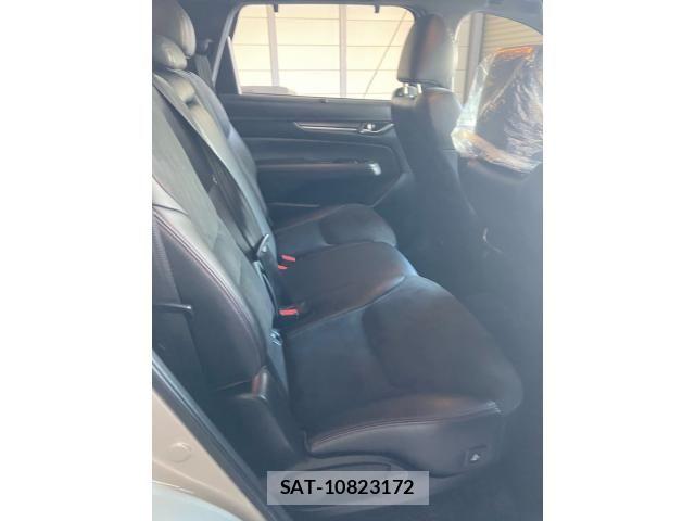 Mazda CX-8 2023-09 8411916-12