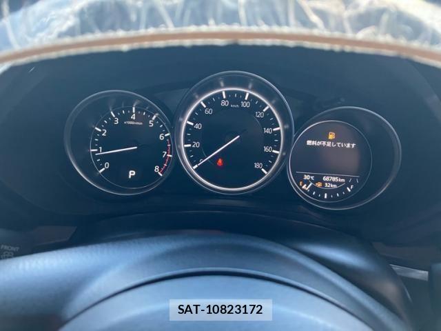 Mazda CX-8 2023-09 8411916-17