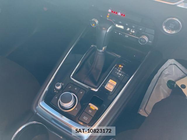 Mazda CX-8 2023-09 8411916-23