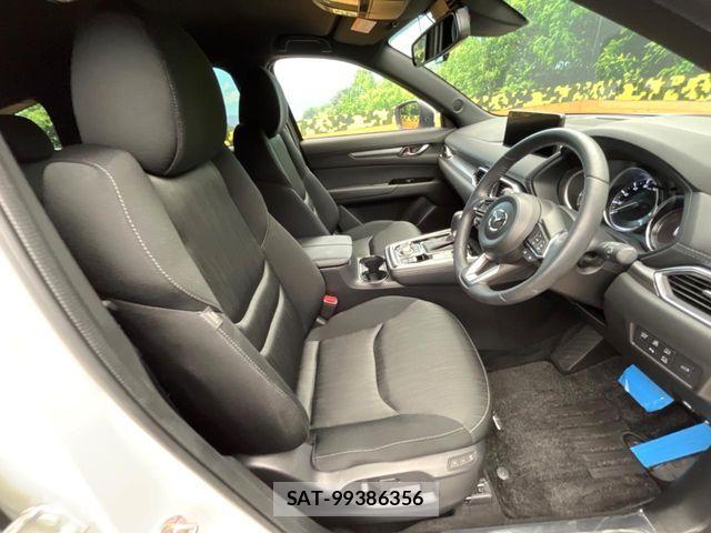 Mazda CX-8 2023-07 8438060-6