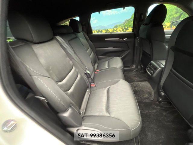 Mazda CX-8 2023-07 8438060-7
