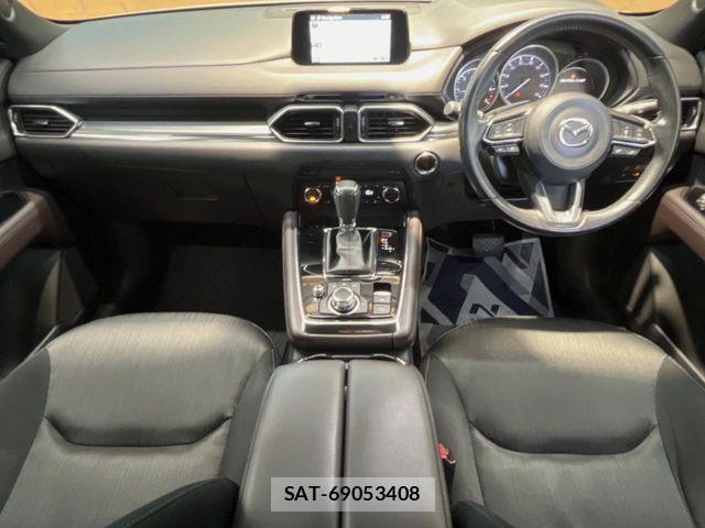 Mazda CX-8 2018-09 8524287-1