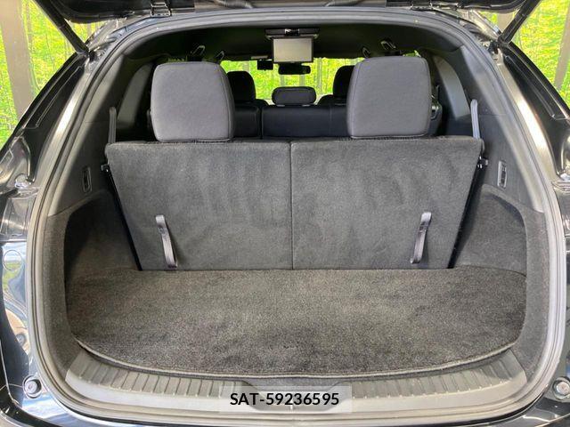 Mazda CX-8 2018-07 8524289-9