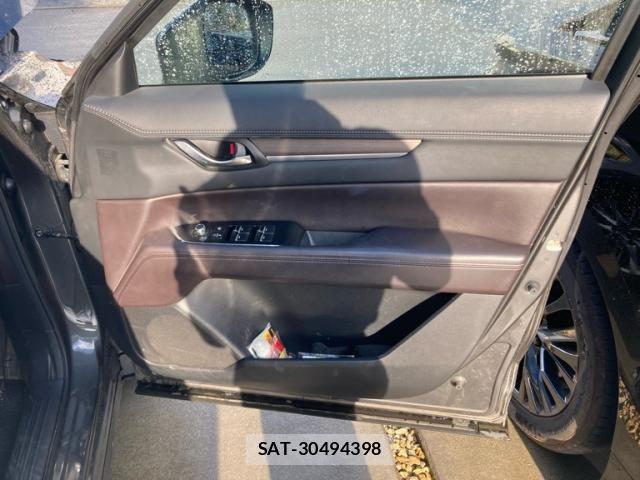 Mazda CX-8 2018-08 8561640-12