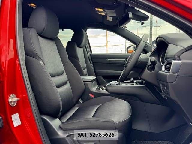 Mazda CX-8 2023-10 8561639-15