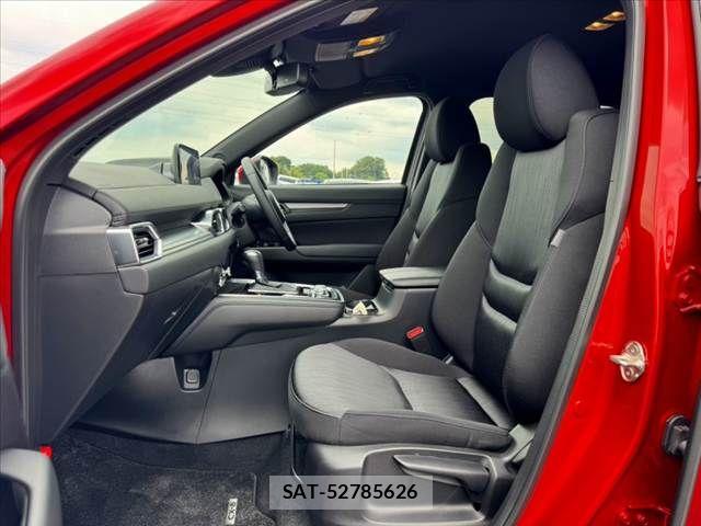 Mazda CX-8 2023-10 8561639-16