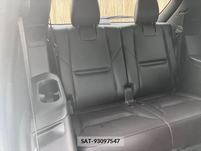Mazda CX-8 2017-12 8626397-15