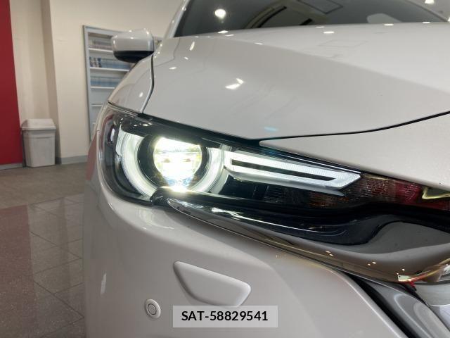 Mazda CX-8 2020-08 8658679-15