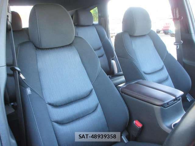 Mazda CX-8 2018-05 8658681-11