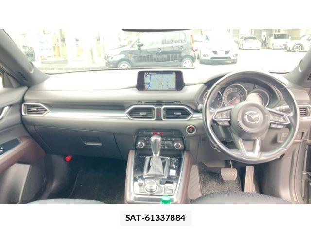 Mazda CX-8 2019-09 8779952-27