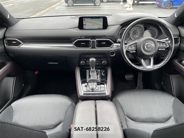 Mazda CX-8 2019-06 8779951-4