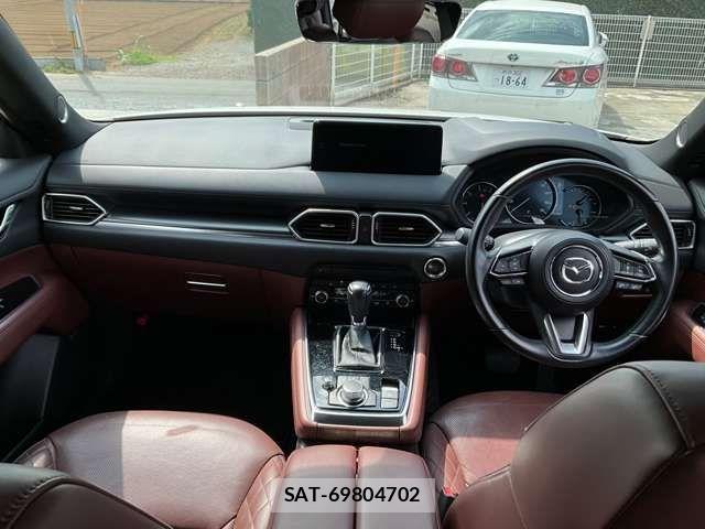Mazda CX-8 2022-03 8828590-1