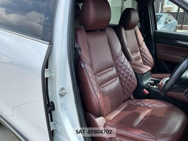 Mazda CX-8 2022-03 8828590-7