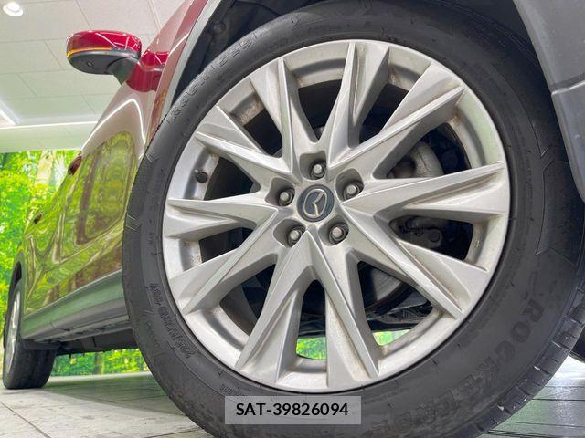 Mazda CX-8 2018-03 8828592-12