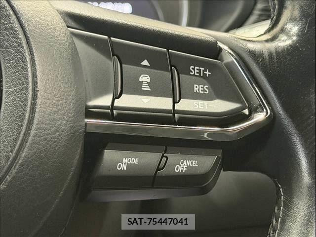 Mazda CX-8 2018-02 8848657-13