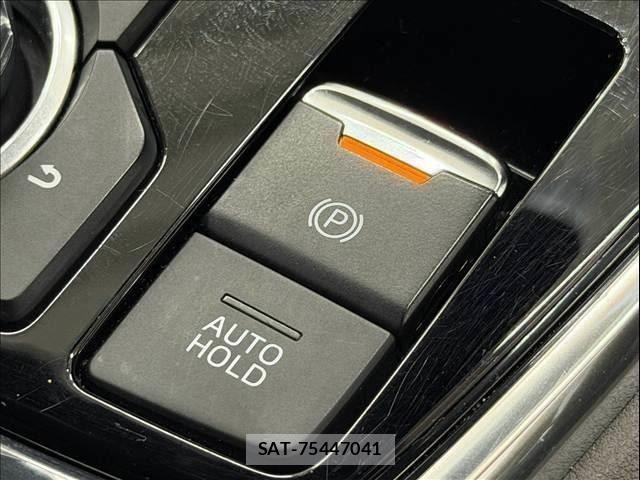 Mazda CX-8 2018-02 8848657-17