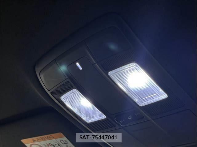 Mazda CX-8 2018-02 8848657-28