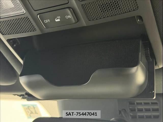 Mazda CX-8 2018-02 8848657-29