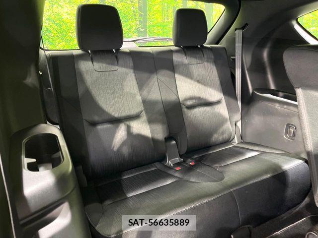 Mazda CX-8 2018-03 8879384-9