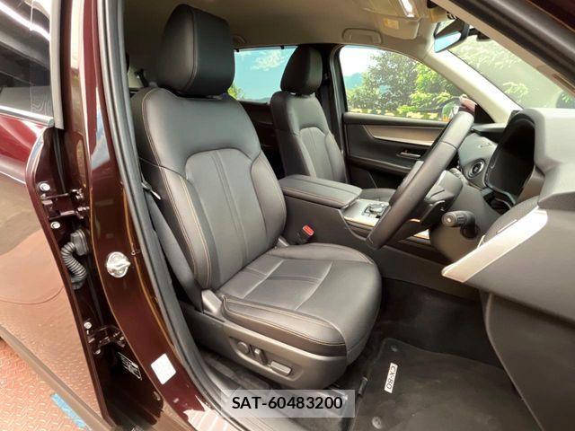 Mazda CX-80 2024-11 4139015-6
