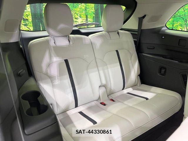 Mazda CX-80 2024-09 4937682-9