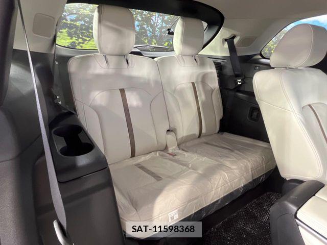 Mazda CX-80 2025-11 6611393-9