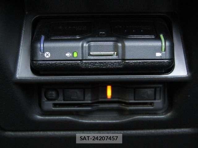 Mazda CX-80 2025-03 6611395-11