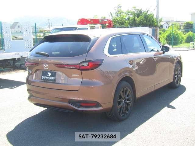 Mazda CX-80 2024-09 7722505-4