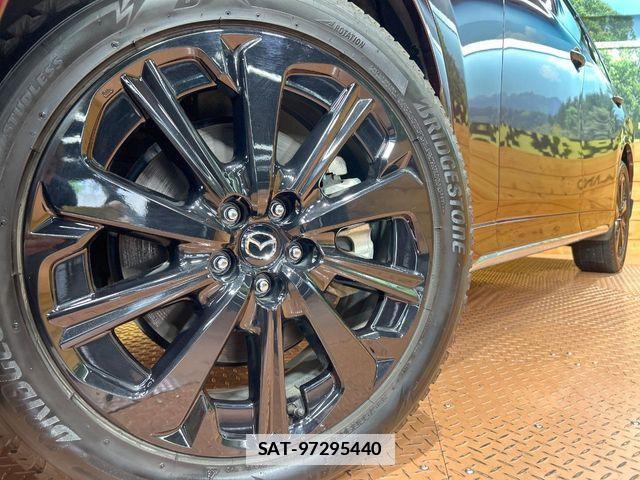 Mazda CX-80 2024-11 7722507-9