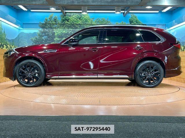 Mazda CX-80 2024-11 7722507-2