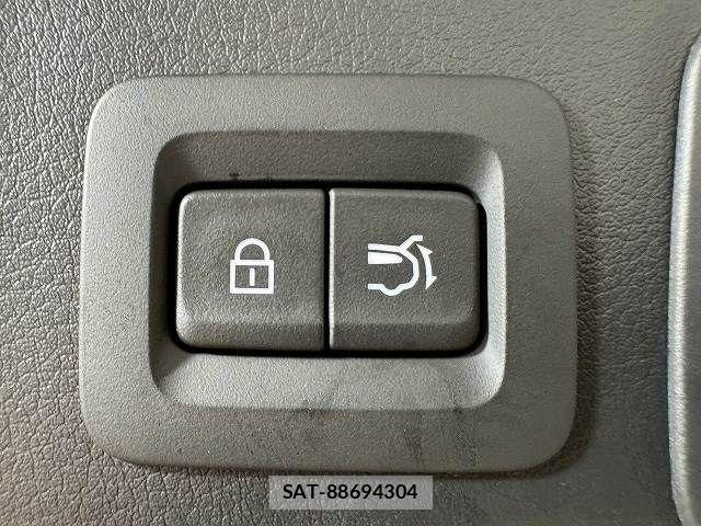Mazda CX-80 2025-04 8145693-9
