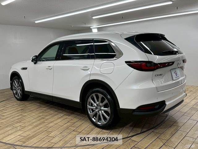 Mazda CX-80 2025-04 8145693-16