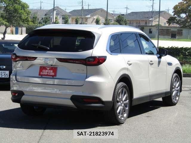 Mazda CX-80 2024-10 8828600-17