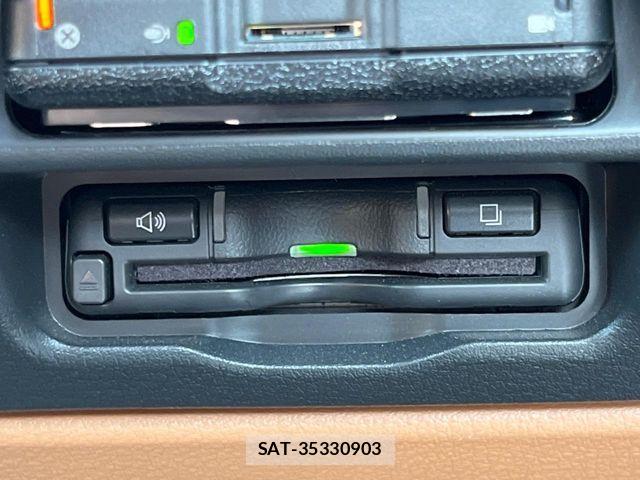 Mazda CX-80 2024-10 8883503-11
