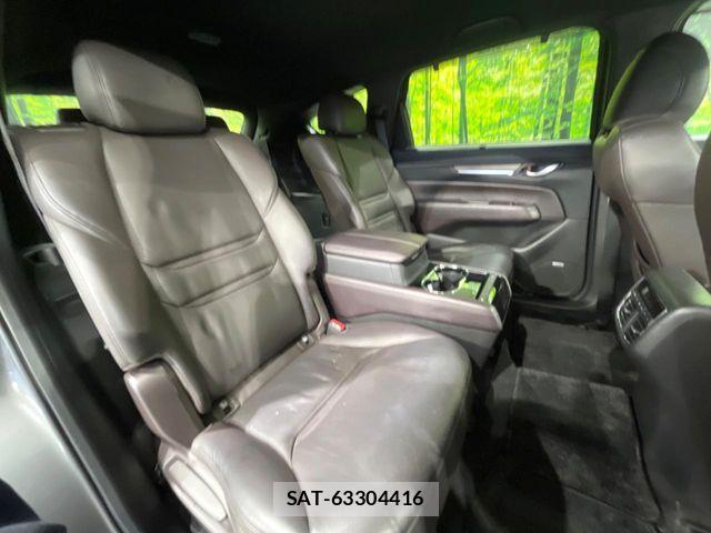 Mazda CX-8 2018-04 6073279-8