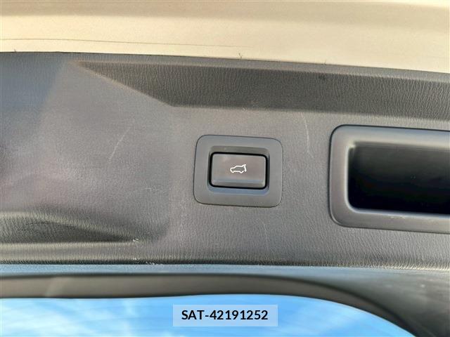 Mazda CX-8 2021-03 6213562-15
