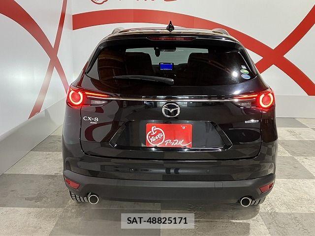 Mazda CX-8 2020-10 6611389-2