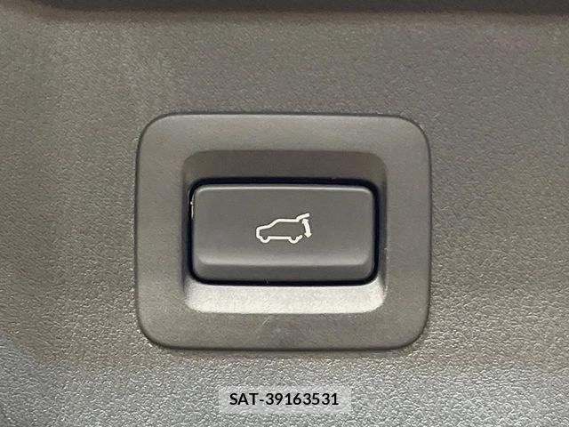 Mazda CX-8 2017-12 6671073-6