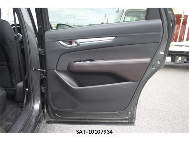 Mazda CX-8 2018-11 6682630-29