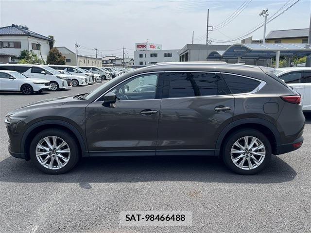 Mazda CX-8 2018-06 6690979-9
