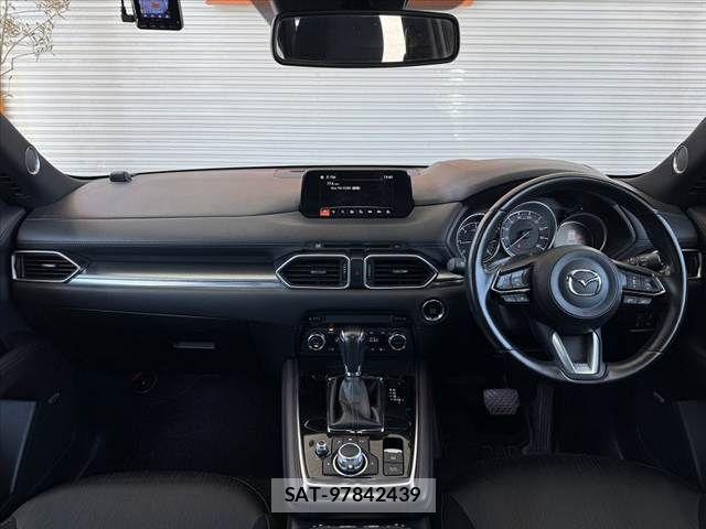 Mazda CX-8 2018-10 6751224-1