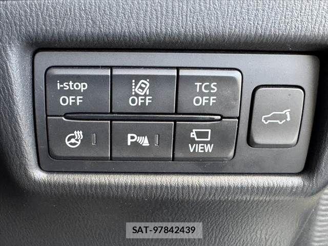 Mazda CX-8 2018-10 6751224-5